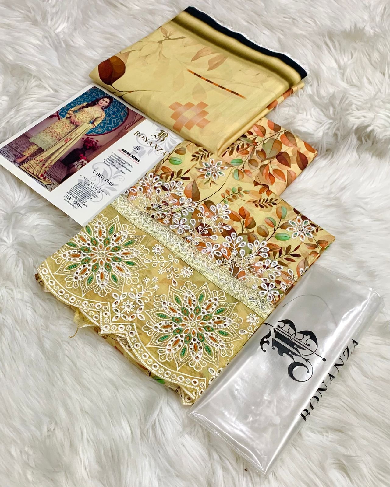 WhatsApp Image 2026-01-01 at 10.56.51 AM Zara shahJahan MOST DEMANDING EDITION 03PCS UNSTITCHED SUIT - Image 1